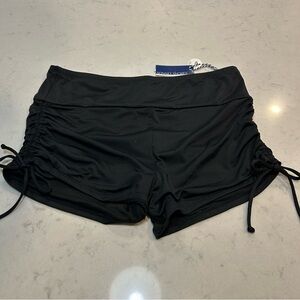 NWT Black Women's Ruched Swim Shorts Size 16W